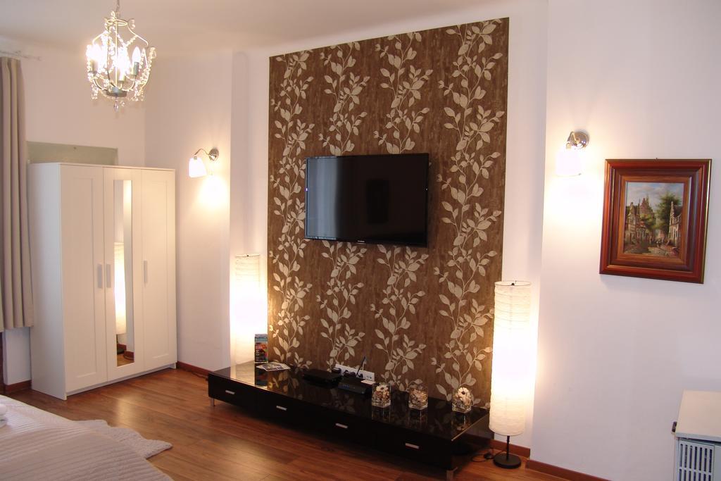 Romantic Centrum Apartman Будапеща Екстериор снимка